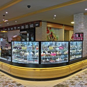 Tatlı Teşhir Dolabı